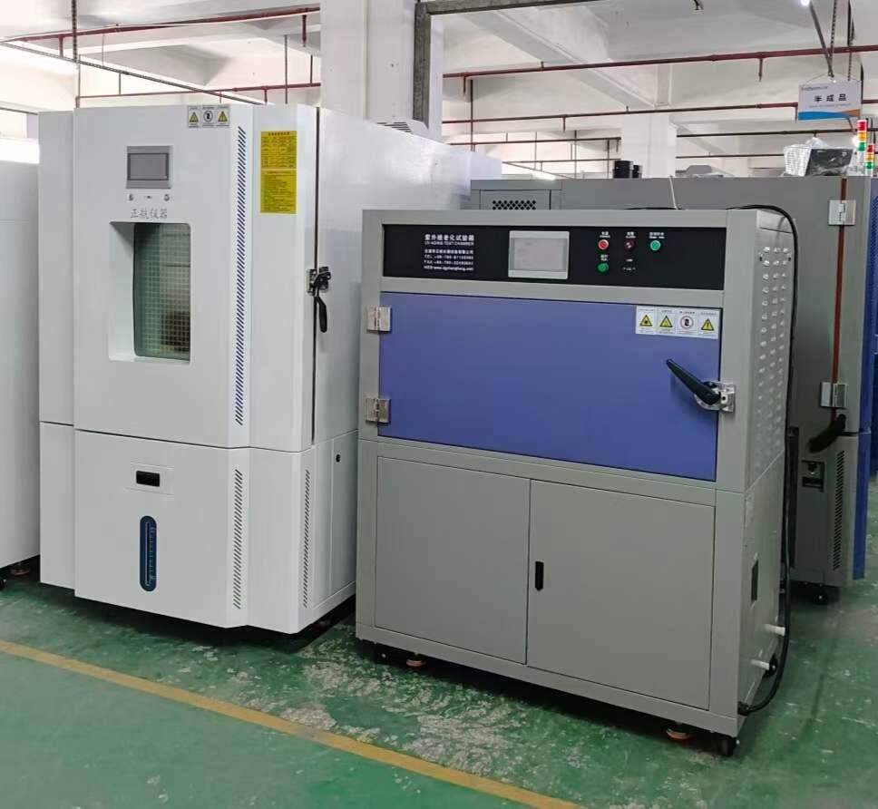 恒溫恒濕試驗箱與紫外老化試驗箱發往江蘇客